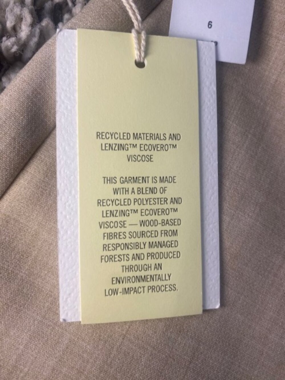 Wilfred Aritzia Vivace Beige/ Tan Pants Size 6 NWT - Picture 6 of 16